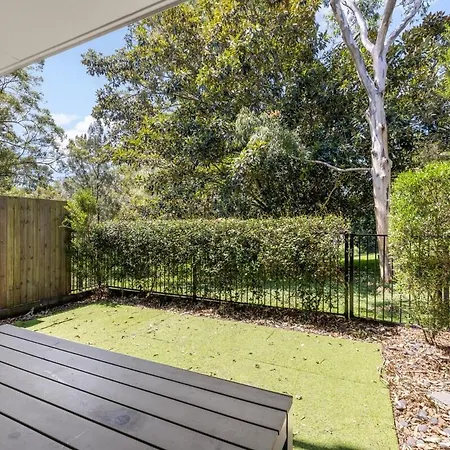 Spacious 3 Bedroom Townhouse In Prime Location! * Brisbane