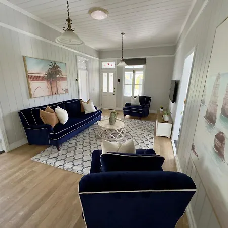 Bay Breeze Manor Grand 5br Queenslander Haven Holiday home Brisbane
