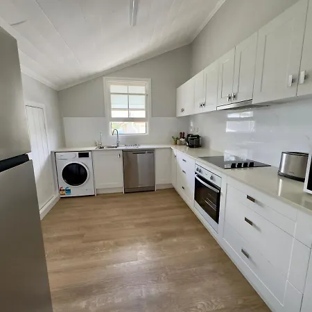 Holiday home Bay Breeze Manor Grand 5br Queenslander Haven Brisbane