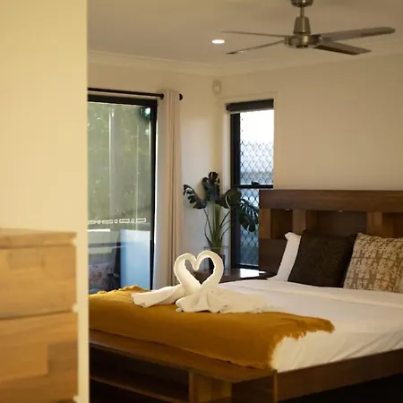 Magazine Worthy Stylish Escape Holiday home
