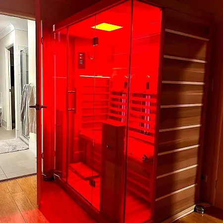 Holiday home Bayside Mansion Sleeps 14 Pool Sauna Kids Brisbane