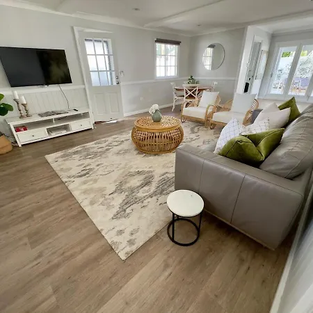 Bay Breeze Manor Grand 5br Queenslander Haven Holiday home Brisbane