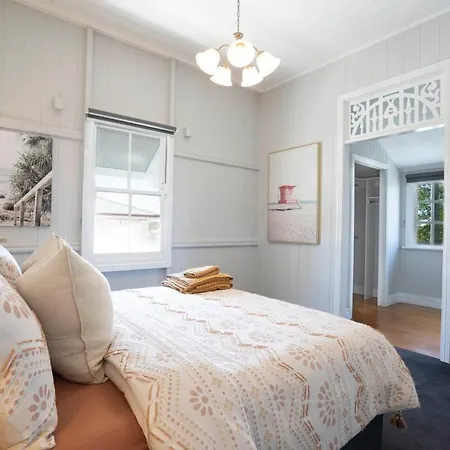 Bay Breeze Manor Grand 5br Queenslander Haven * Brisbane