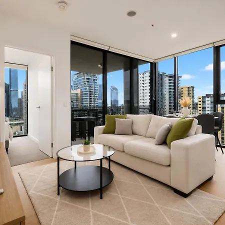 Level 22 Skyline Views With Sauna, Gym, Pool And Free Parking Apartment Brisbane