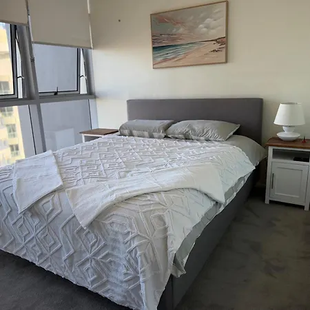 2bed 2bath Riverfront Luxury Views Apartment Brisbane