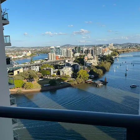 2bed 2bath Riverfront Luxury Views * Brisbane