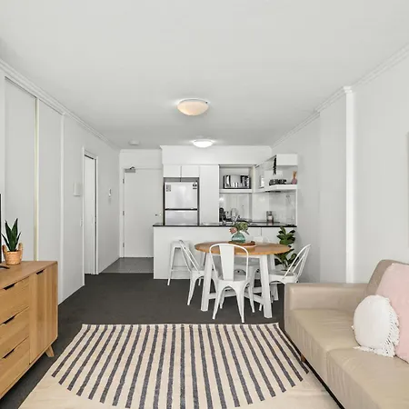 South Bank With Pool, Hot Tub & Parking Apartment Brisbane