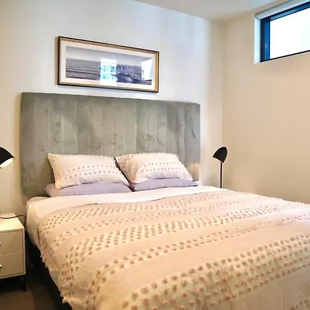 Convenient To Urban Living By Private Host Brisbane