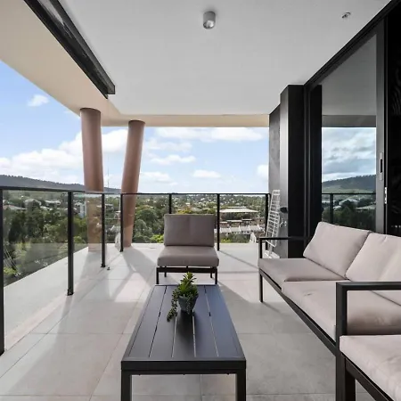Skyhigh Retreat View And Shopping At Your Doorstep Brisbane
