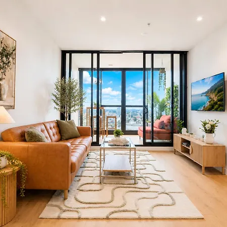 Apartment Skyline Sanctuary Luxe Valley Brisbane