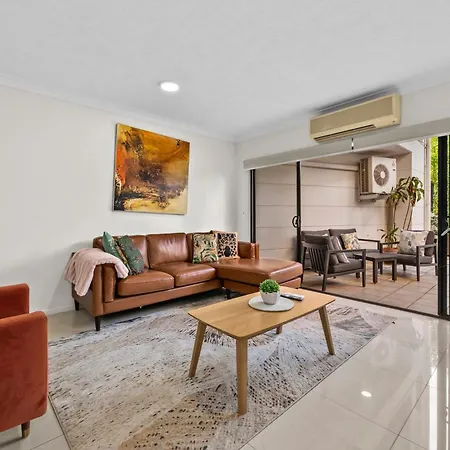 Apartment Spacious & Cozy 2br With Parking, Balcony & Wifi Brisbane
