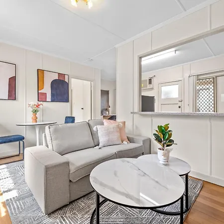 Comfy 1br With Parking - Close To Gabba & Hospitals *
