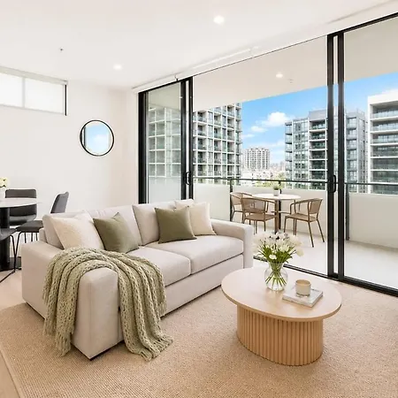 Chic 1br With Pool And Parking Apartment Brisbane