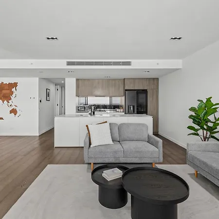 Apartment Luxe 3br With Stunning Views, Parking And Pool Brisbane