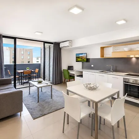 Robertson Residences Apartment *