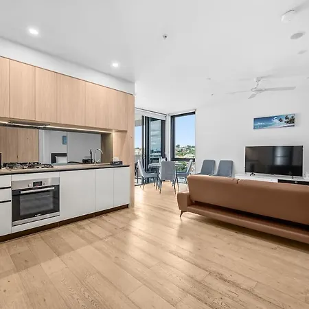2b2b In West Village Enjoy Eats, Grocery And Vibes * Brisbane