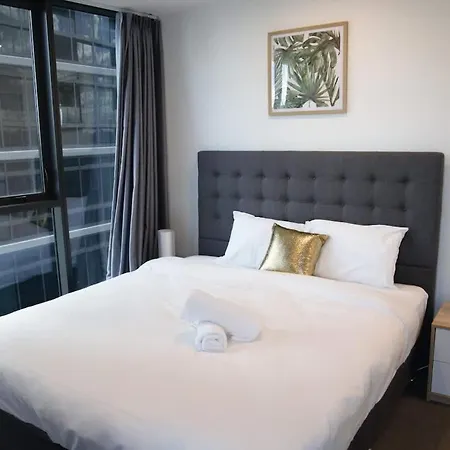Spacious Two Bedroom In South *