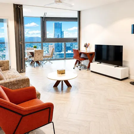 The Skyline Atelier | & River Views Apartment Brisbane