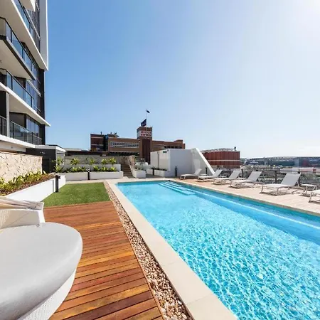 2br W Pool And Parking Near Suncorp Riverview Apartment *