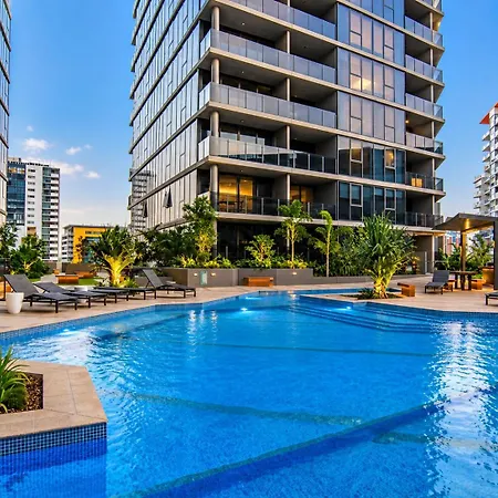 1 Towers Apartment