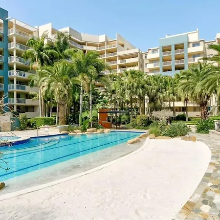 Apartment 2br - Lagoon Pool Gym - Sleeps 6 - Baby Equipped - Free Parking