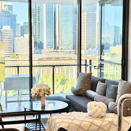 Prime 2br Location Pool Parking Bct 1004 Apartment Brisbane