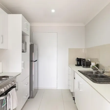 Apartment Smart Self Check-in - Darnley St Brisbane