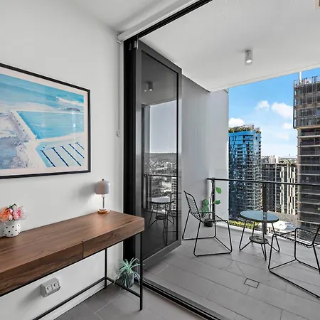 Breathtaking Sunset Views & Fantastic Location! Apartment