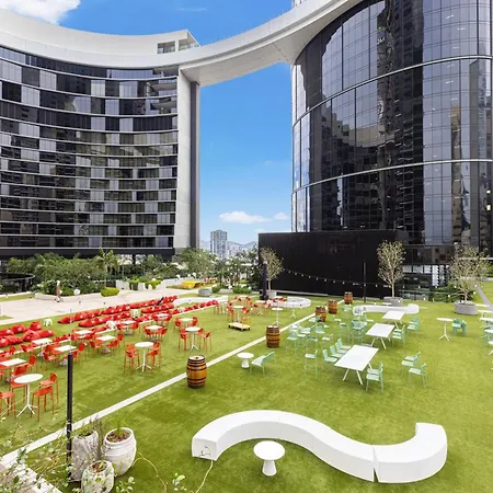 Level 30 Luxury One Bedroom Panoramic Views At Queen's Wharf Apartment Brisbane