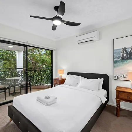 Spacious 2br With Wifi, Parking & Balcony * Brisbane