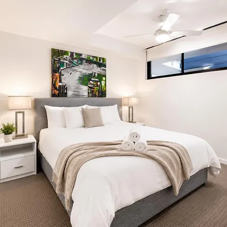 Robertson Residences Apartment *