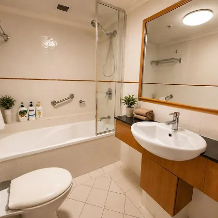 Queen Street Cbd With Balcony And Amenities C48 Apartment Brisbane