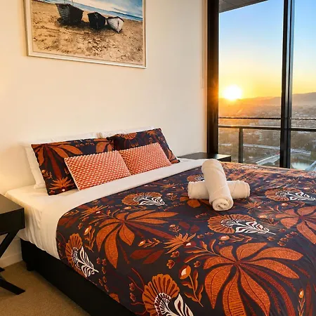 The Sunset Perch Panoramic River Escape Apartment *