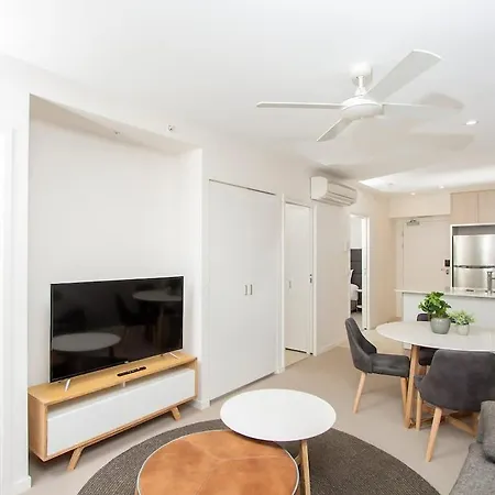 Apartment Elite Elegance 2br Hamilton With Parking Brisbane
