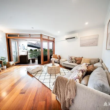 Stylish Rivr Front Lux2bdr2bath Pool Ac Parking Apartment *