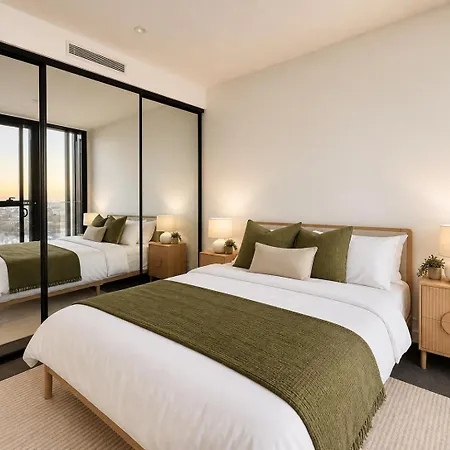 2br In Fv Flatiron | Pool, Gym, Train Apartment Brisbane