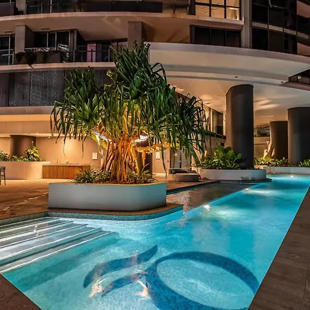 Apartment Sky High Luxury 2 Bedroom Cbd With Pool Gym And River Views