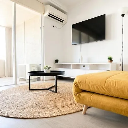 2br - Lagoon Pool Gym - Sleeps 6 - Baby Equipped - Free Parking *