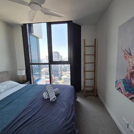 Luxe Valley - Views! Apartment *
