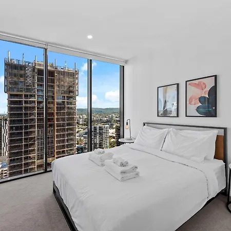 Breathtaking Sunset Views & Fantastic Location! *