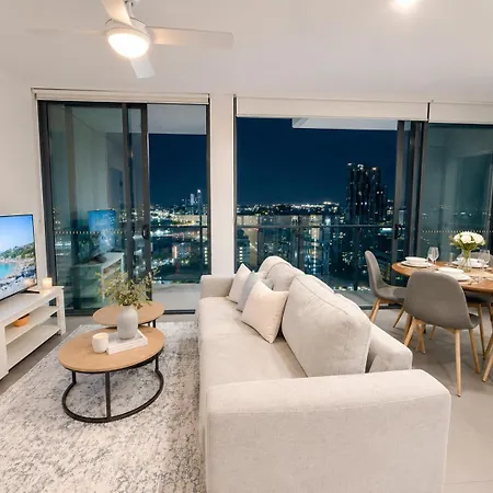 Valley Luxe - High Level Scenic *