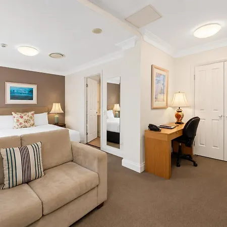 Heritage Queen Street Apartment *