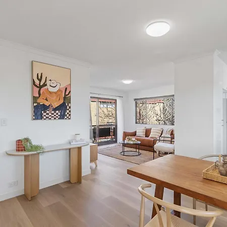 Llewellyn Court Brisbane