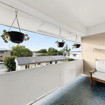 Balcony 2-bed In Ashgrove *
