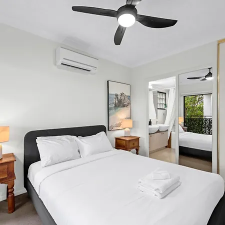 Spacious 2br With Wifi, Parking & Balcony Apartment *