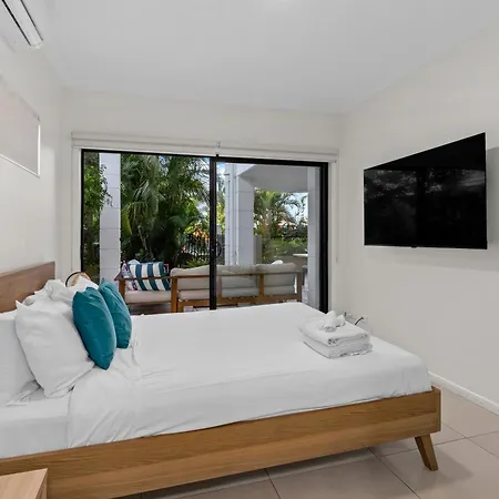 Sunny & Cozy 2br With Wifi, Parking & Balcony Brisbane