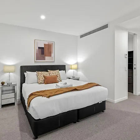 Apartment Luxe 3br With Stunning Views, Parking And Pool Brisbane