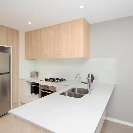 Elite Elegance 2br Hamilton With Parking * Brisbane