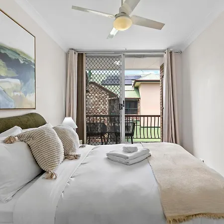Cozy 1br Near Hospitals And Cbd With Parking!