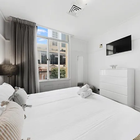 Apartment Skyline 1-bed Retreat In